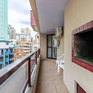 https://apto-pe-na-areia-vista-mar-em-meia-praia-evb308.santa-catarina-brasil.com