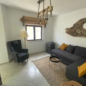 Algarve Surf House Raposeira (Faro)